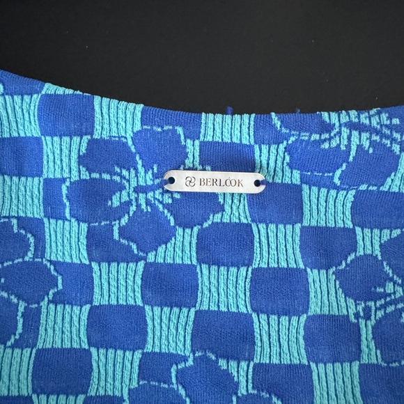 Blue Patterned Women's Bikini Set - Picture 3 of 8